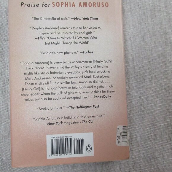 Girlboss Illustrated Book (Paperback, 2015) by Sophia Amoruso CEO‎ Of Nasty Gal - Picture 2 of 8